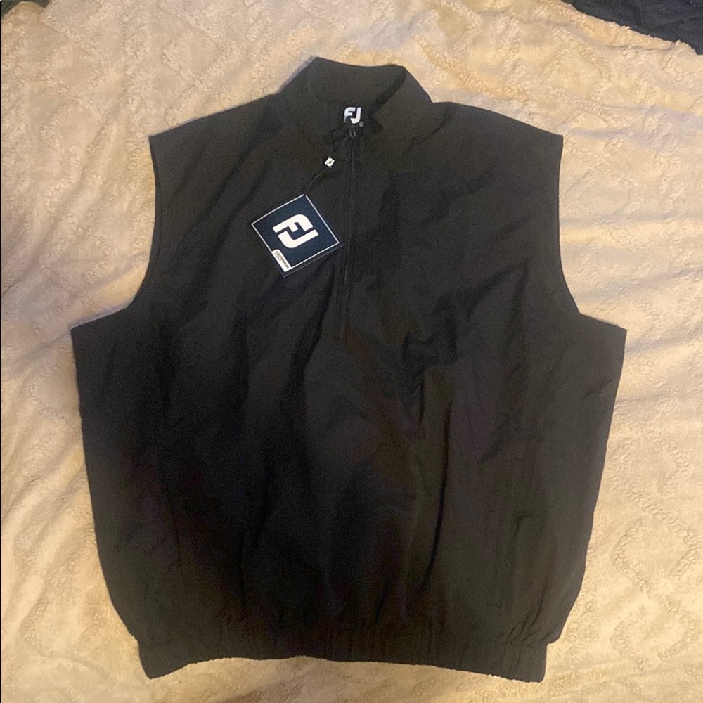 FootJoy Men's Black Sleeveless Vest